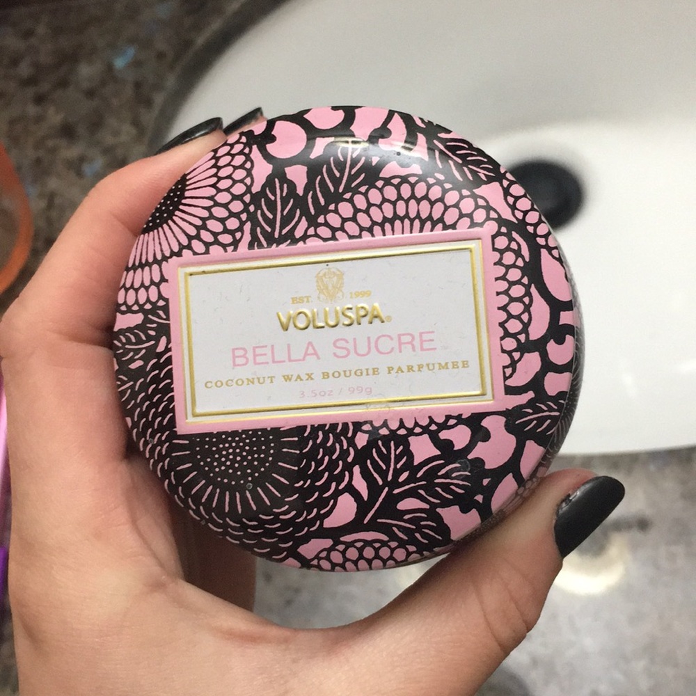 Voluspa candle scent Bella sucre